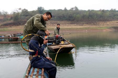 水下打撈作業過程中為什么要選用磁力水下打撈器